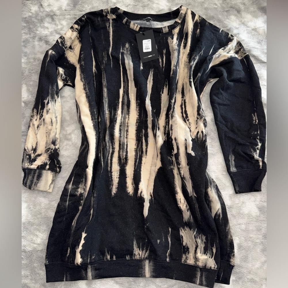 Fashion Nova Black and White Tie-Dye Sweater Dress